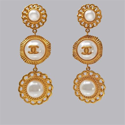 chanel earrings pearl 2015|chanel pearl drop earrings price.